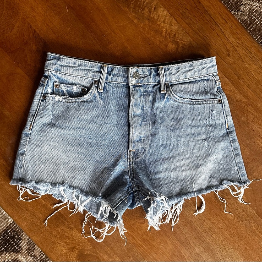 GRLFRND Light Blue Distressed Jean Shorts - Picture 4 of 8